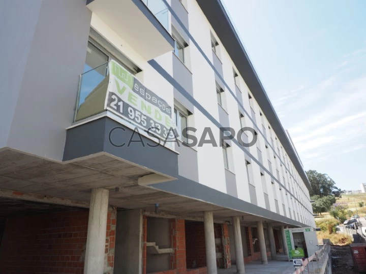 Apartamento para comprar em Loures