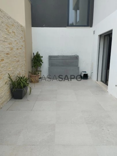 Apartamento T3 Duplex para comprar em Oeiras