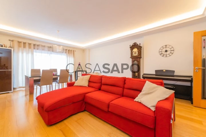 Apartamento T2 para comprar em Oeiras