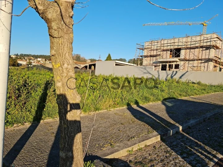 Terreno para comprar em Maia