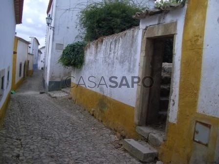 urban land within the walls of Óbidos