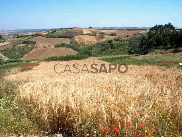 Terreno com vista para o mar e em local muito sossegado,terreno