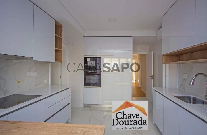 Apartamento T3+1 para comprar em Coimbra