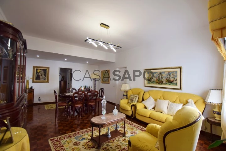 Apartamento T3 para comprar em Loulé