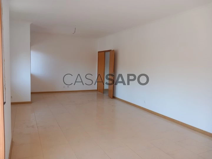 Apartamento T3 para comprar em Santa Maria da Feira