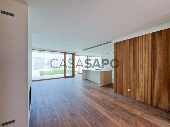 Moradia T4+1 Duplex para comprar em Aveiro