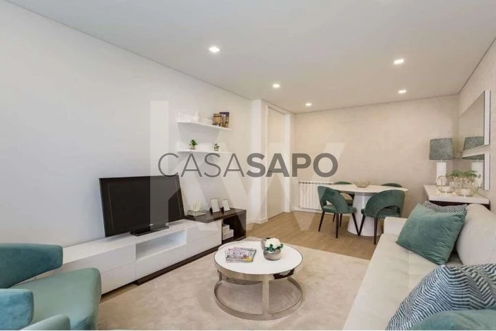 Apartamento T2 para comprar na Amadora