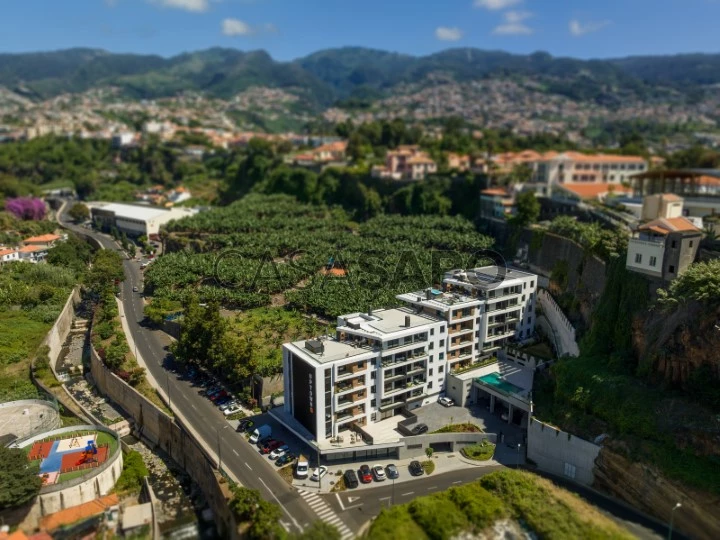 Apartamento T5 para comprar no Funchal