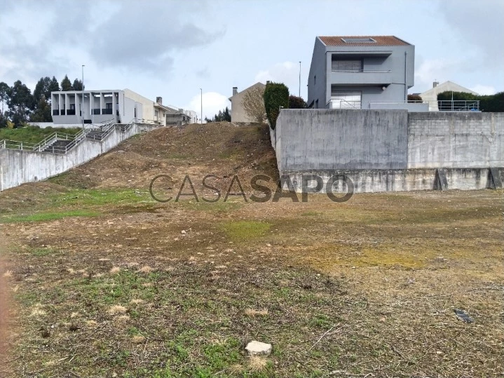 Terreno para comprar em Vila Nova de Gaia