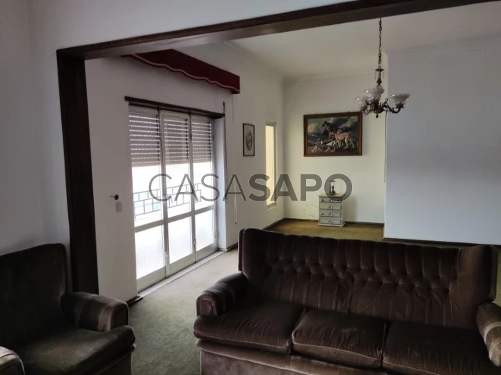 Moradia T3 Duplex para comprar em Vila Viçosa