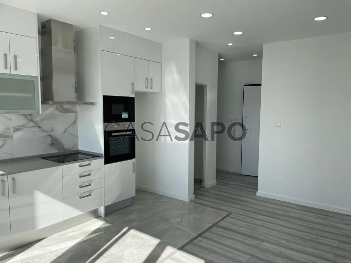 Apartamento T2 para comprar em Sintra