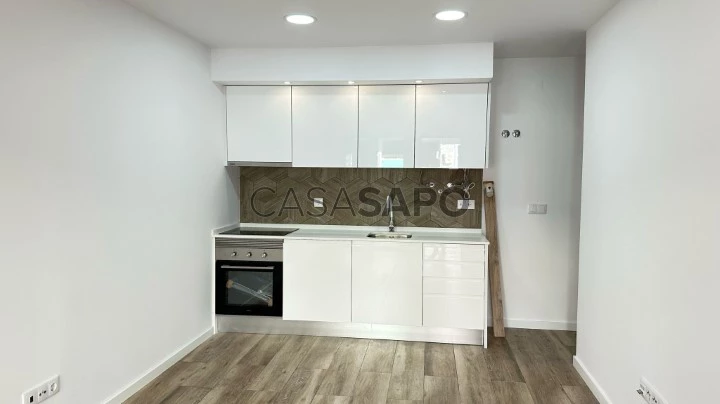 Apartamento T2 novo no centro de Rio Maior ***RIOMAGIC***