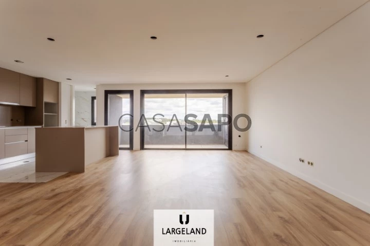 Apartamento T2 para comprar em Santa Maria da Feira