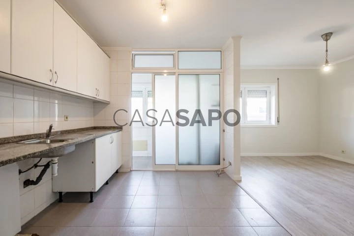 Apartamento T2 para comprar em Santa Maria da Feira