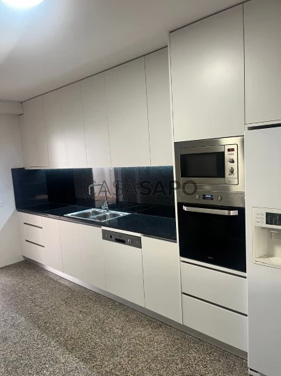 Apartamento T3+1 para alugar em Vila Nova de Gaia