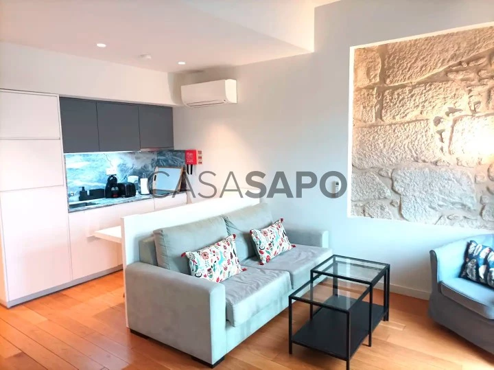 Apartamento T1 com varanda para comprar na ribeira de Gaia - Porto