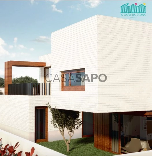 Moradia T4+1 Duplex para comprar em Aveiro