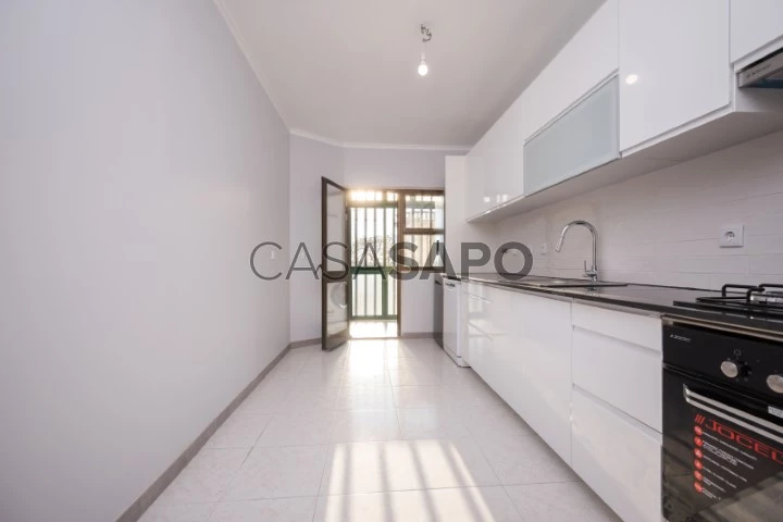 Apartamento T2 para comprar em Sintra