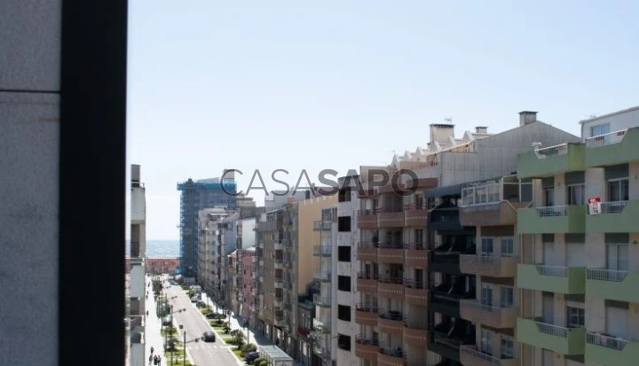 Apartamento T2 para comprar em Póvoa de Varzim