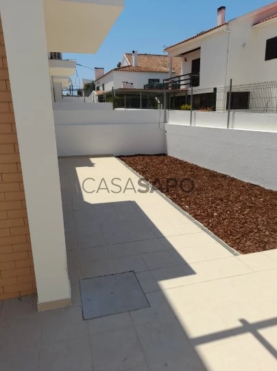 Moradia T3 Duplex para comprar em Sesimbra