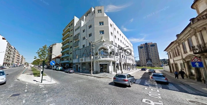 Escritório para comprar / alugar em Aveiro
