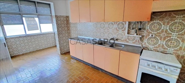 Apartamento T2 para comprar no Seixal