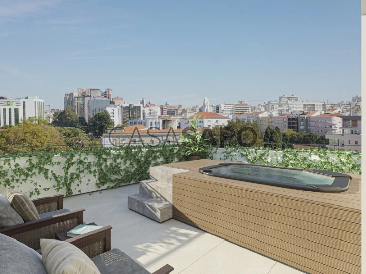 Sale-Penthouse-2bedrooms-2 parking lots-terrace-jacuzzi-avenuesnovas-lisbon-cluttons