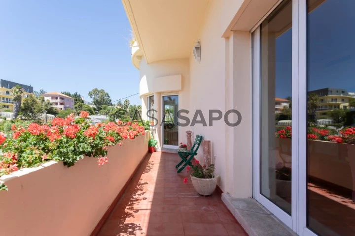 Venda-Apartamento-T4-Estoril-Cluttons (16)