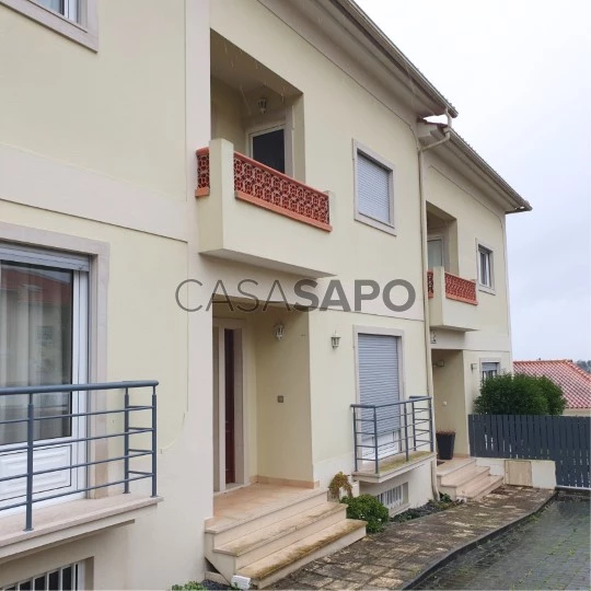 Moradia T4 Triplex para comprar em Leiria