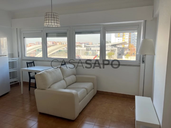 Apartamento T0 para comprar em Sintra