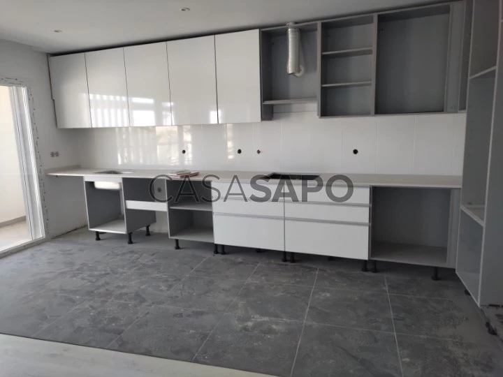 Apartamento T2 para comprar no Seixal