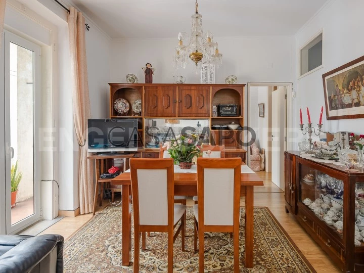 Apartamento T2+2 para comprar em Lisboa