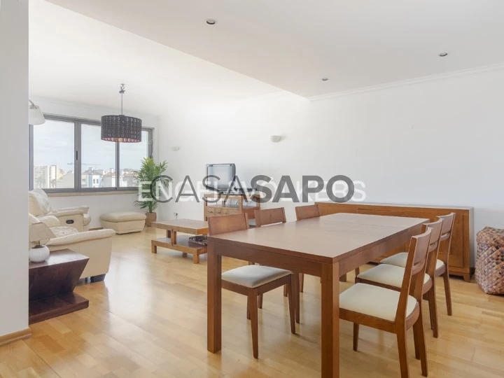 Excelente Apartamento T2 nas Avenidas Novas