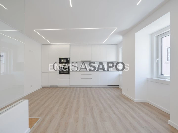 Duplex T1+1 na zona histórica de Paço de Arcos