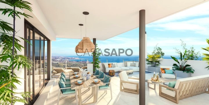 Modern apartments for sale with sea views in Estepona