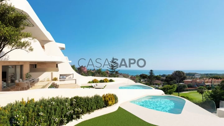 Apartamento de lujo con vistas al mar en venta en Cabopino, Marbella