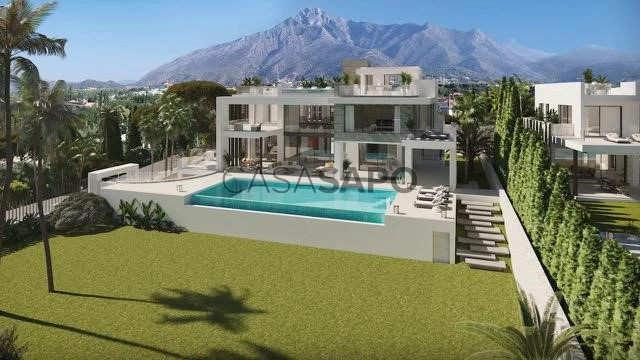 Luxury villa with sea views for sale on Golden Mile, Marbella