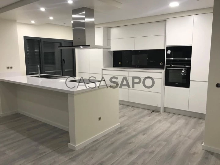 Duplex T3 para comprar no Montijo