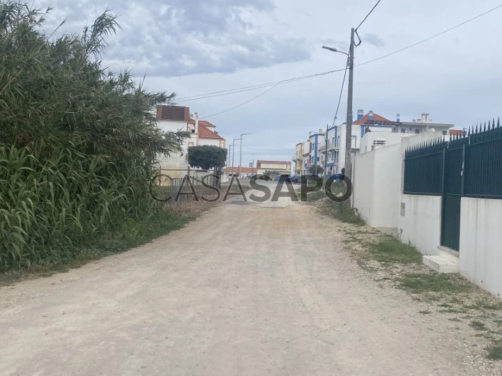 Lote Prédio para comprar / alugar em Peniche