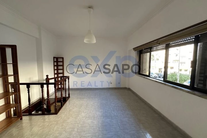 Apartamento T3 para comprar em Oeiras