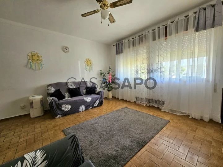 Apartamento T3 para comprar em Olhão