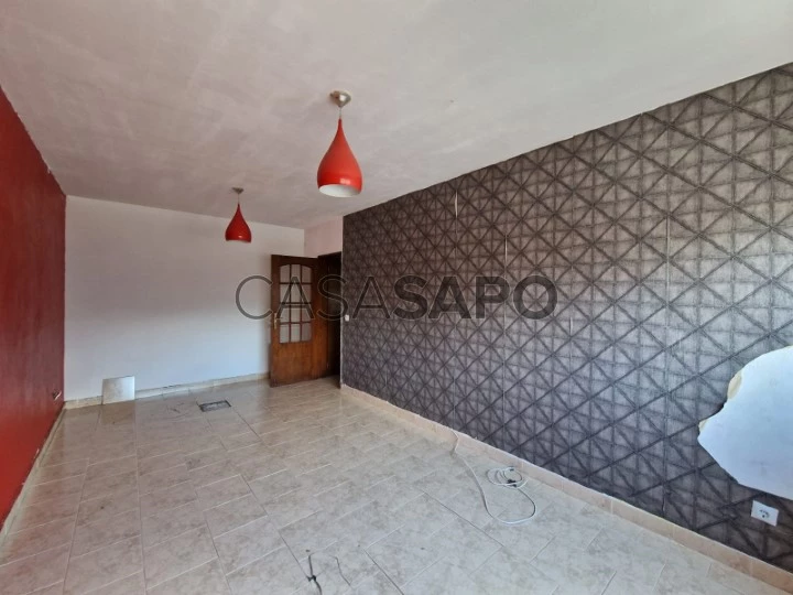 Apartamento T2 para comprar no Seixal