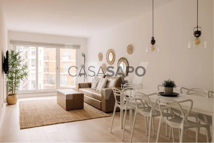Apartamento T3 Triplex para comprar em Lisboa