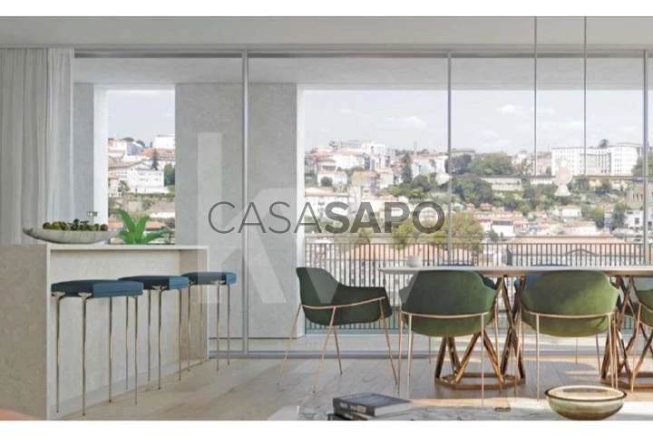 Moradia T3 Duplex para comprar em Vila Nova de Gaia