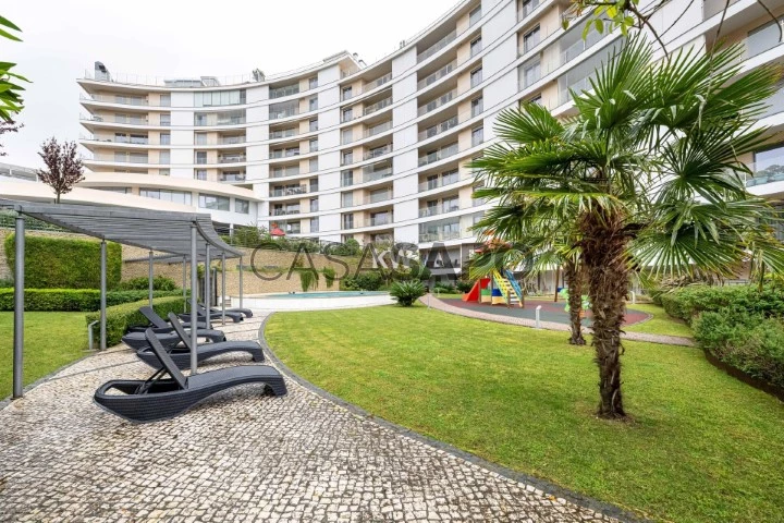 Apartamento T4 para alugar em Oeiras