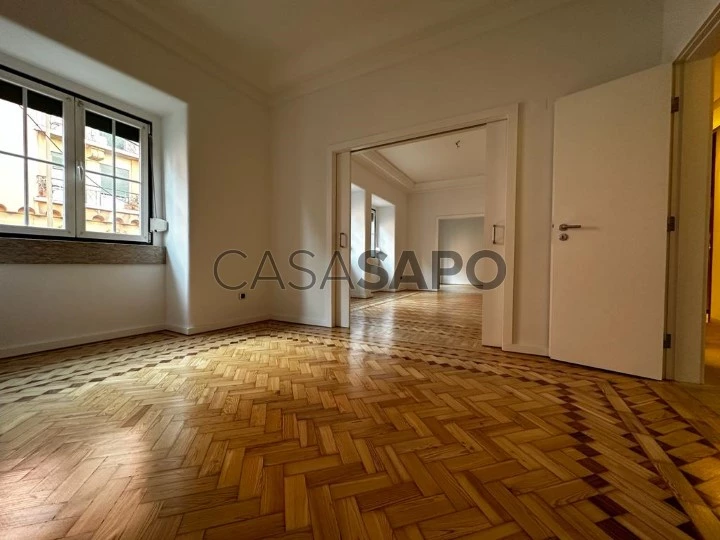 Apartamento T4+1 para alugar em Lisboa