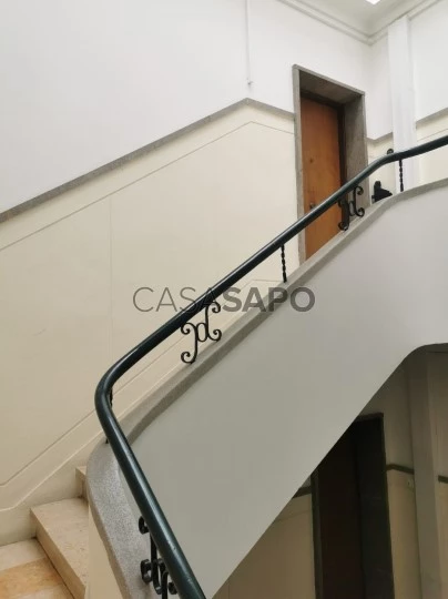 Apartamento T4+1 para alugar em Lisboa