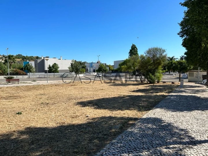 Terreno para Construção Urbana de 28 Fogos em Loulé no Algarve - Localização Premium