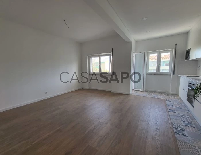 Apartamento T3 Triplex para comprar em Setúbal