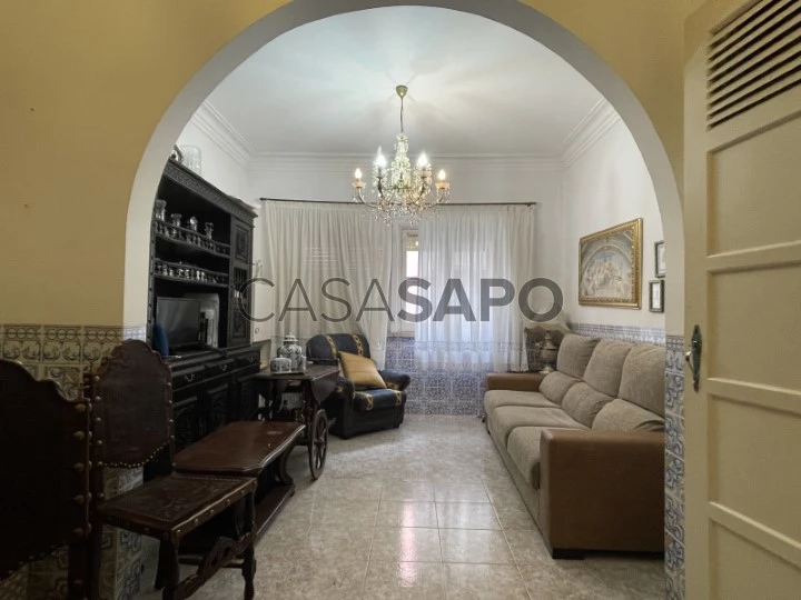 Apartamento T1 - Moscavide - Rés do chão - OPORTUNIDADE - Sala